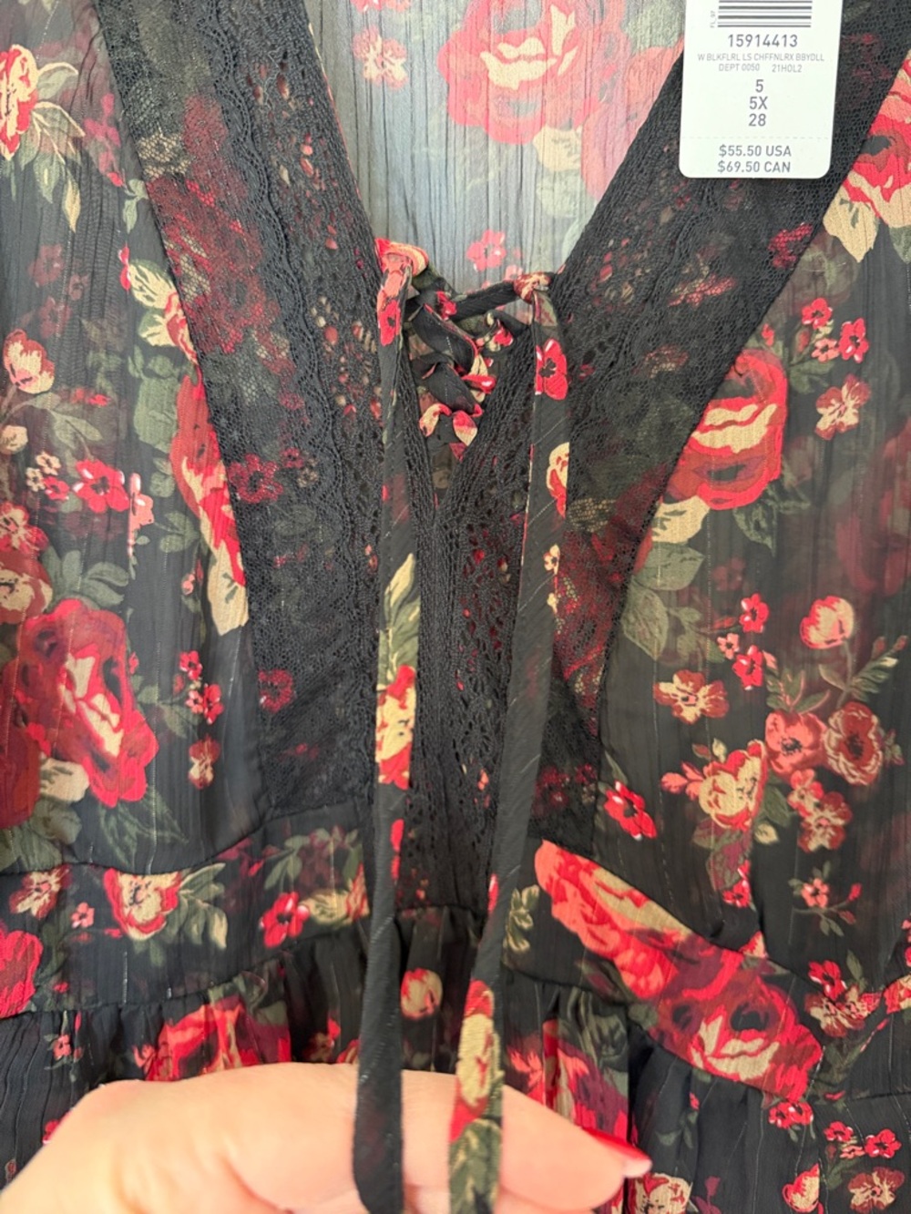 NWT Torrid Black Floral Lace-Trim Peasant Tunic - Picture 6 of 7